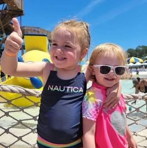 Meet your Posher, Nadine